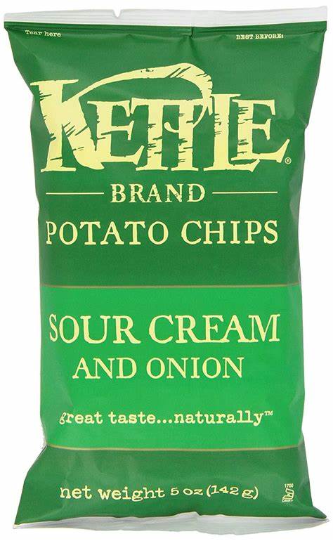 Kettle Yogurt & Sour Cream 220G