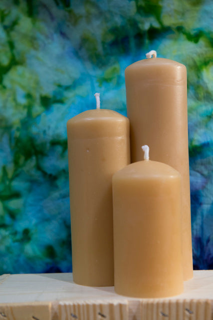 Joan's Beeswax Plain Candles Pillars (Small)